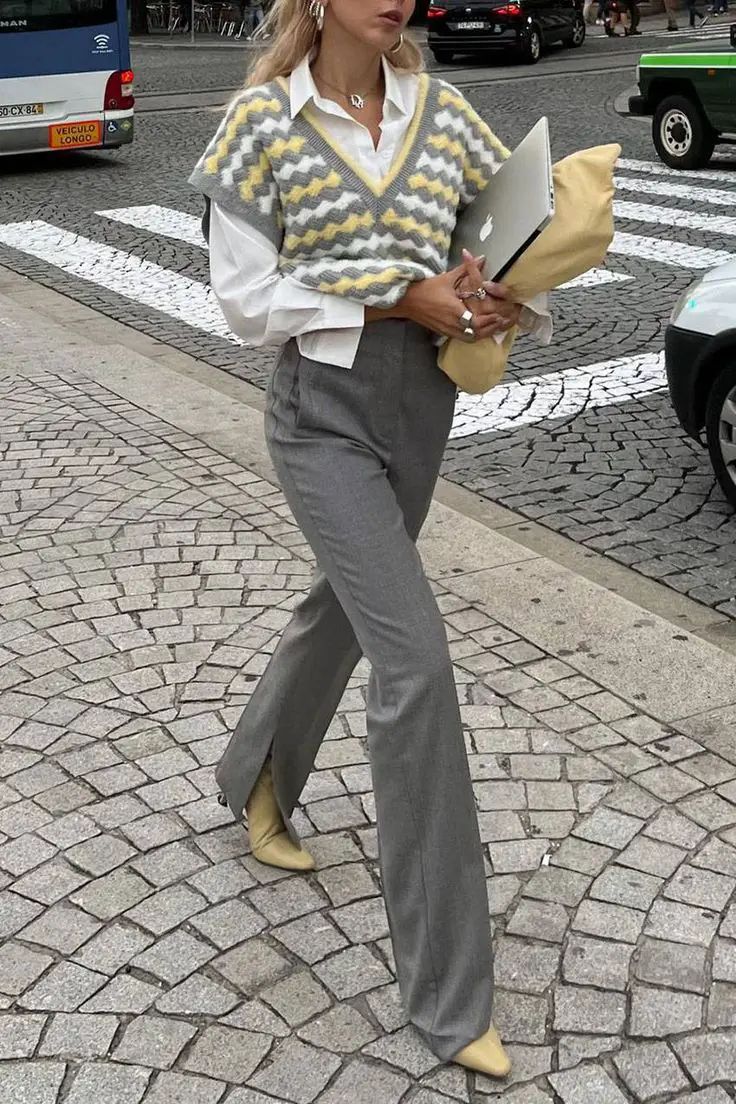 10 Work Outfits That'll Make You the Best-Dressed in the Office (Number #6 Is Stunning!) - 10. Modern Professional